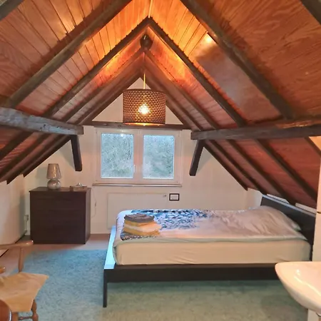 Skylo Villa